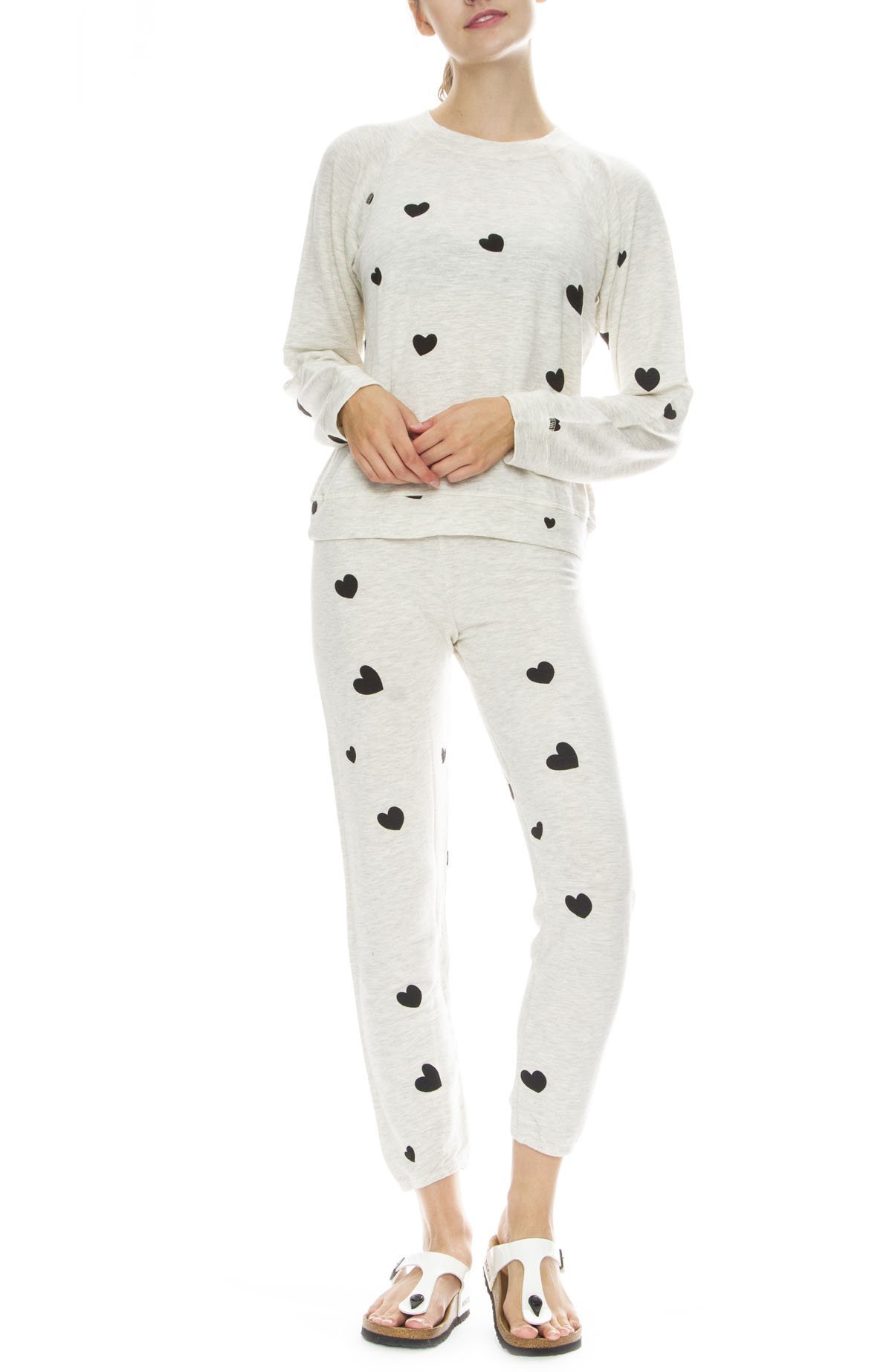 monrow heart sweatshirt