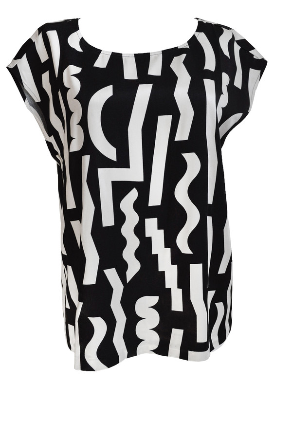 Dusen Dusen Oversize Tee in Black Slash Dusen Dusen Oversize Tee in Black Slash