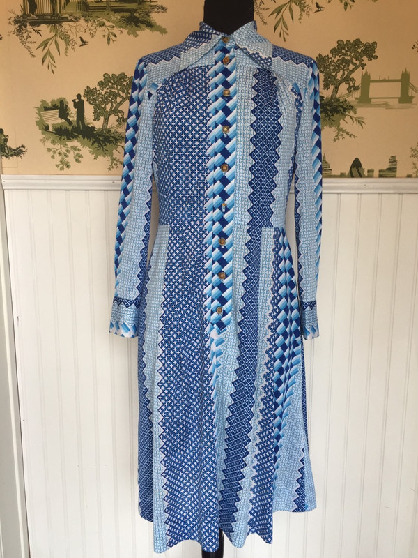 Japanese 70's graphic print designer dress size medium Japanese 70's graphic print designer dress size medium