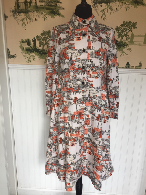 Japanese abstract print dress orange and black in size medium Japanese abstract print dress orange and black in size medium