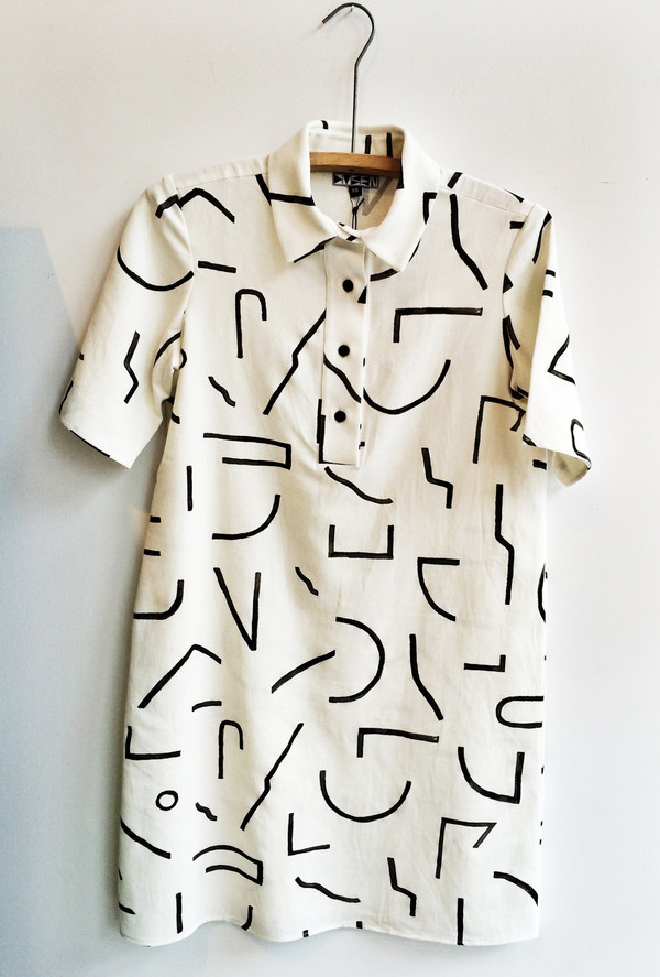 DUSEN DUSEN / SHORT COLLARED DRESS - LINES DUSEN DUSEN / SHORT COLLARED DRESS - LINES