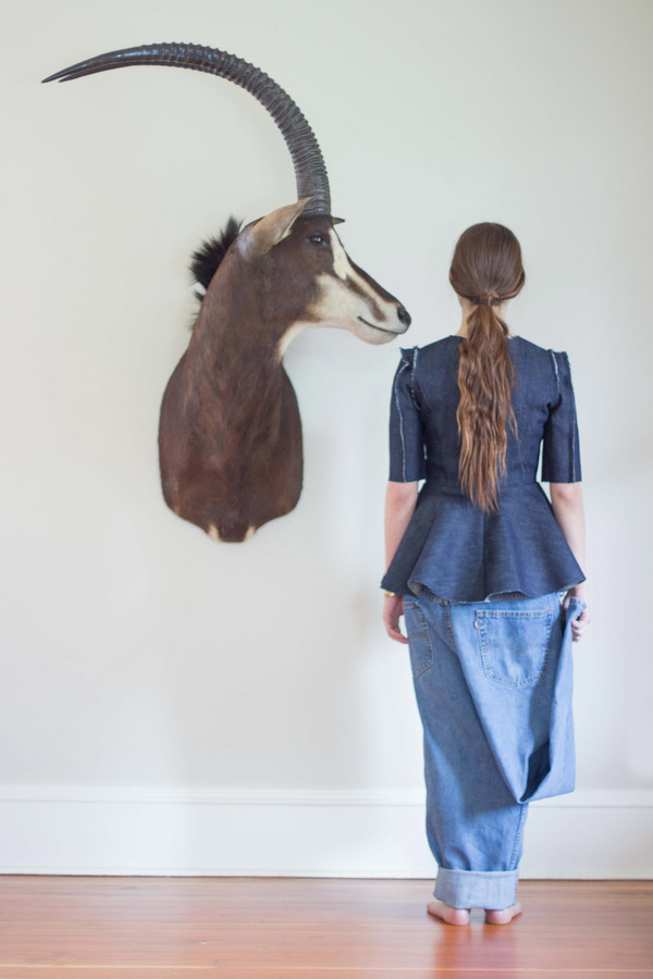 Alexa Stark Short-sleeve Denim Peplum Shirt Alexa Stark Short-sleeve Denim Peplum Shirt