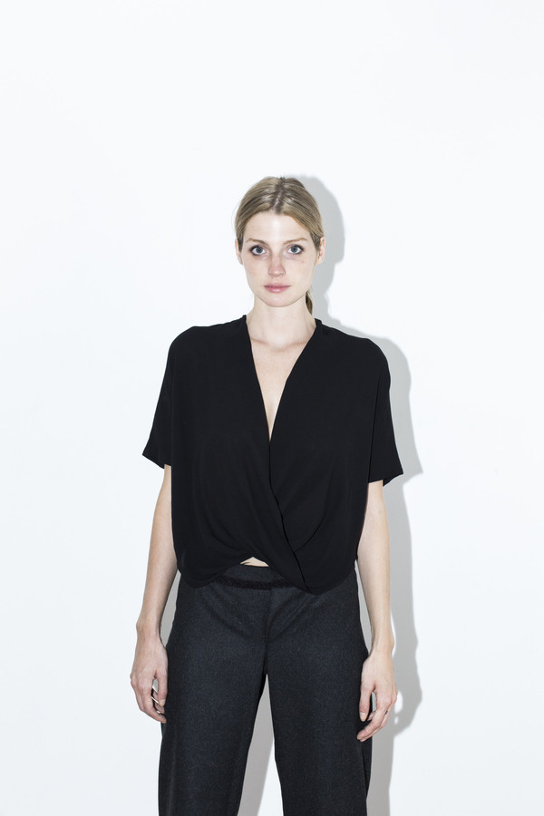 Assembly New York Black Rayon Twist Top Assembly New York Black Rayon Twist Top
