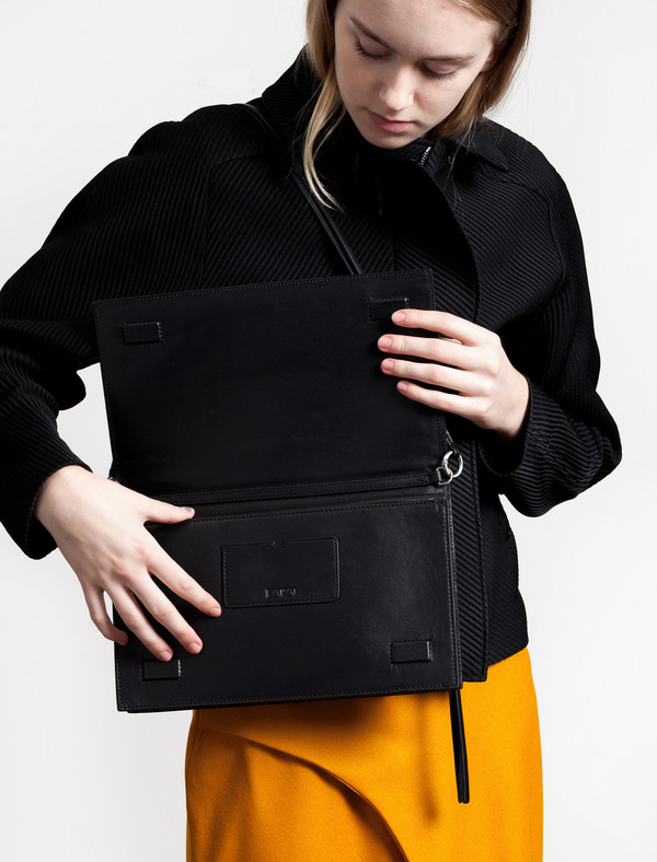 Kara SL 1 Bag Black Kara SL 1 Bag Black