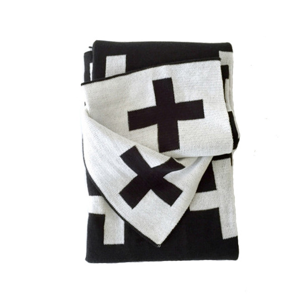 MODERN BURLAP LARGE REVERSIBLE CROSS KNIT SWEATER BLANKET MODERN BURLAP LARGE REVERSIBLE CROSS KNIT SWEATER BLANKET