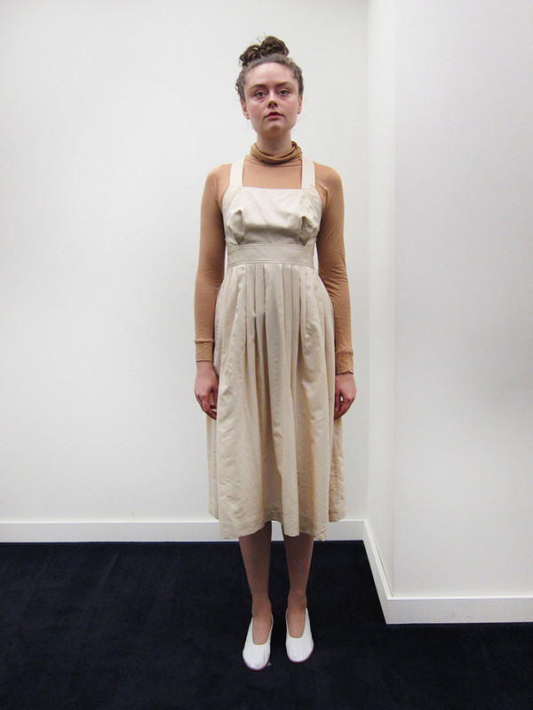 Electric Feathers Traveling Pinafore | Straw Electric Feathers Traveling Pinafore | Straw