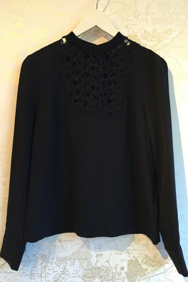 'Bond' blouse with lace bib 'Bond' blouse with lace bib