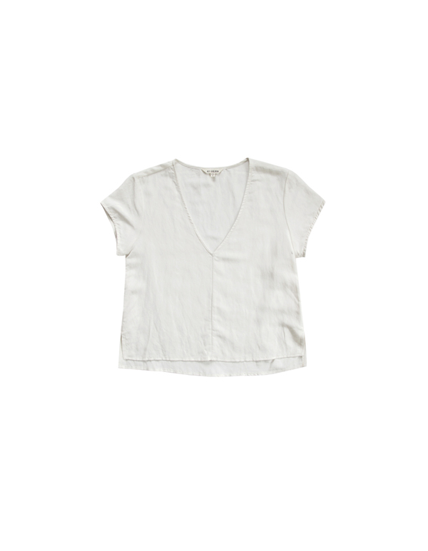ALI GOLDEN V-NECK TOP - WHITE ALI GOLDEN V-NECK TOP - WHITE