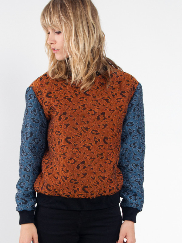 Saunder Sweatheart Pullover Saunder Sweatheart Pullover