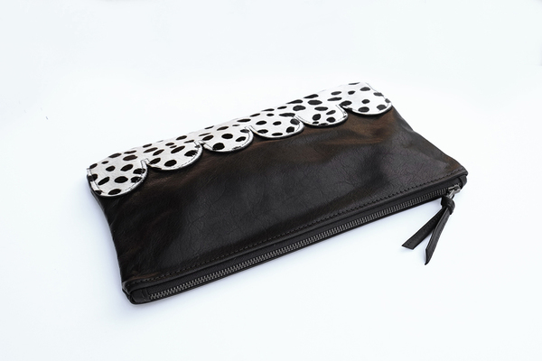 Primecut SPOTTED SCALLOP CLUTCH Primecut SPOTTED SCALLOP CLUTCH