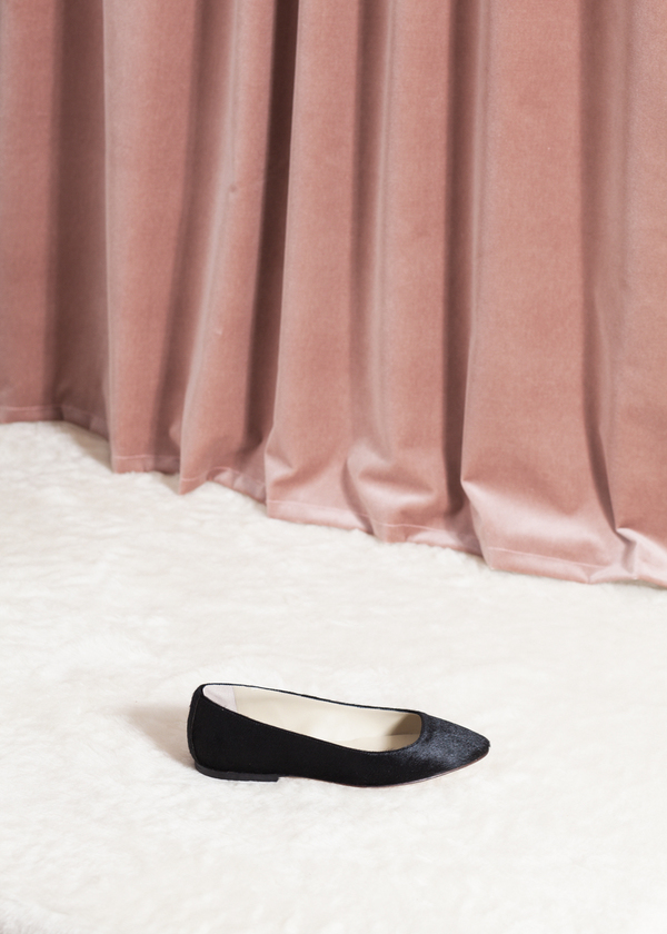 Anniel Pointed Ballerina - black pony Anniel Pointed Ballerina - black pony
