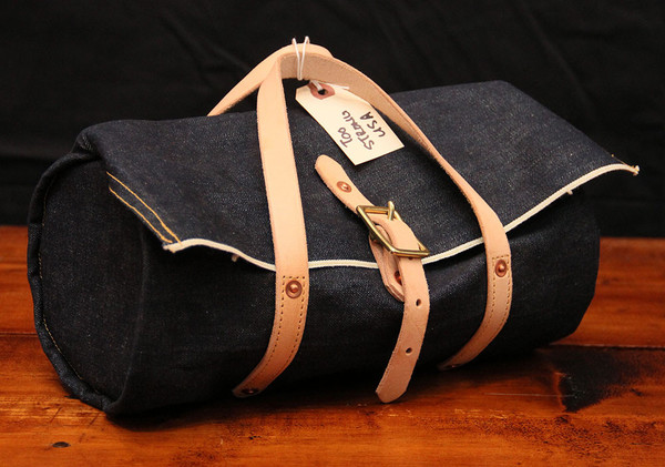 Men's Too Strong USA - Dope Kit Travel Bag - Leather Men's Too Strong USA - Dope Kit Travel Bag - Leather