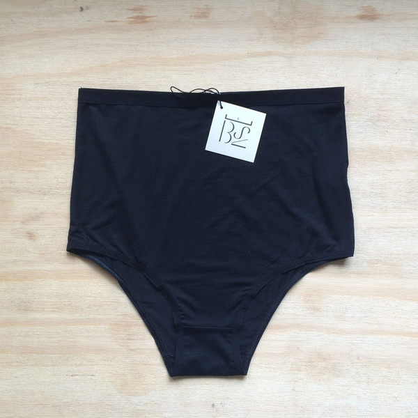 Base Range Highwaist Bell Panty Base Range Highwaist Bell Panty