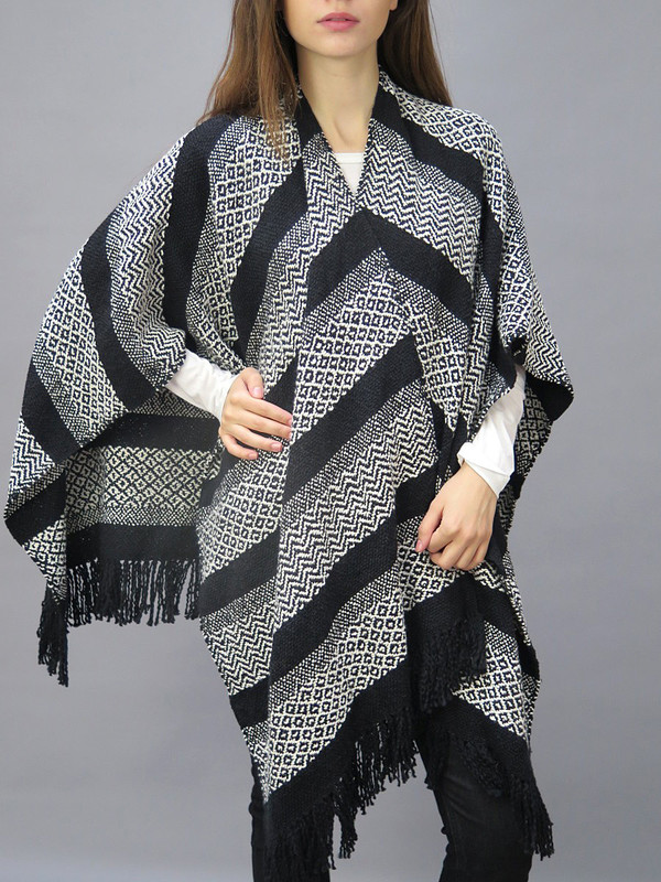 TEJIDO Frise Poncho TEJIDO Frise Poncho
