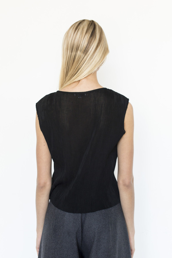 Priscavera Silk Sleeveless Top Priscavera Silk Sleeveless Top