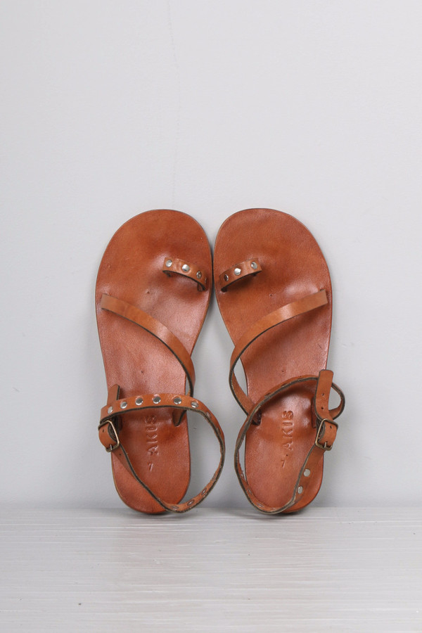 Akis Daphne Saddle with Studs Akis Daphne Saddle with Studs