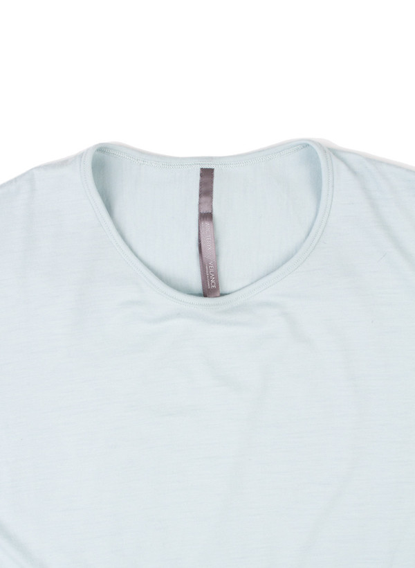 Men's Arc'teryx Veilance Frame SS Tee Cascade Men's Arc'teryx Veilance Frame SS Tee Cascade