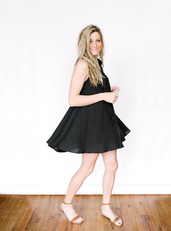 En Creme Black Button Dress En Creme Black Button Dress