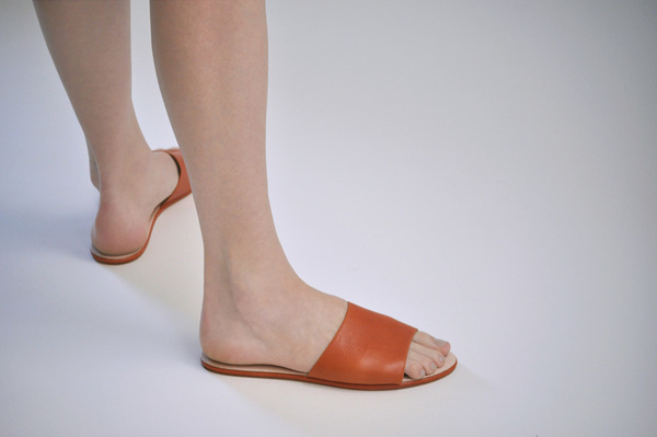 The Palatines Caelum Slide Sandal w thong - rust leather The Palatines Caelum Slide Sandal w thong - rust leather