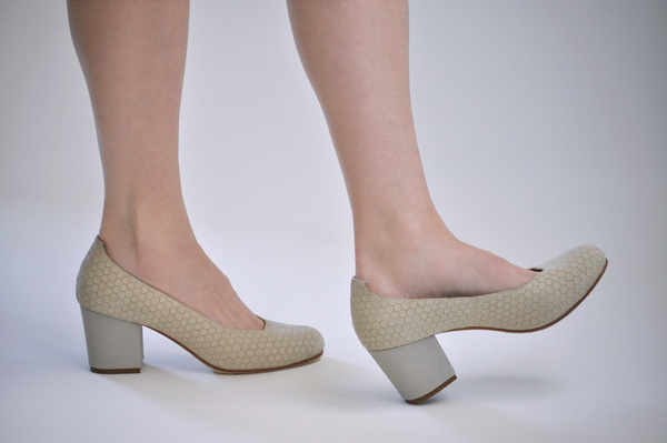 The Palatines Saturo Pump - beige hex leather The Palatines Saturo Pump - beige hex leather