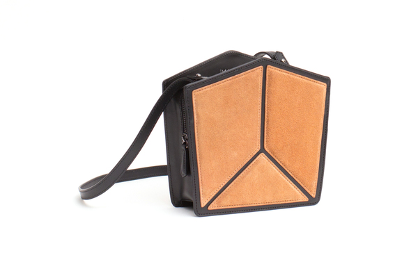 Imago-A Nº20 PENTATONIC BAG, CARAMEL + BLACK Imago-A Nº20 PENTATONIC BAG, CARAMEL + BLACK
