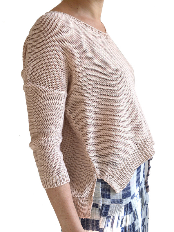 Demylee Gemma Body V-Neck Sweater Demylee Gemma Body V-Neck Sweater