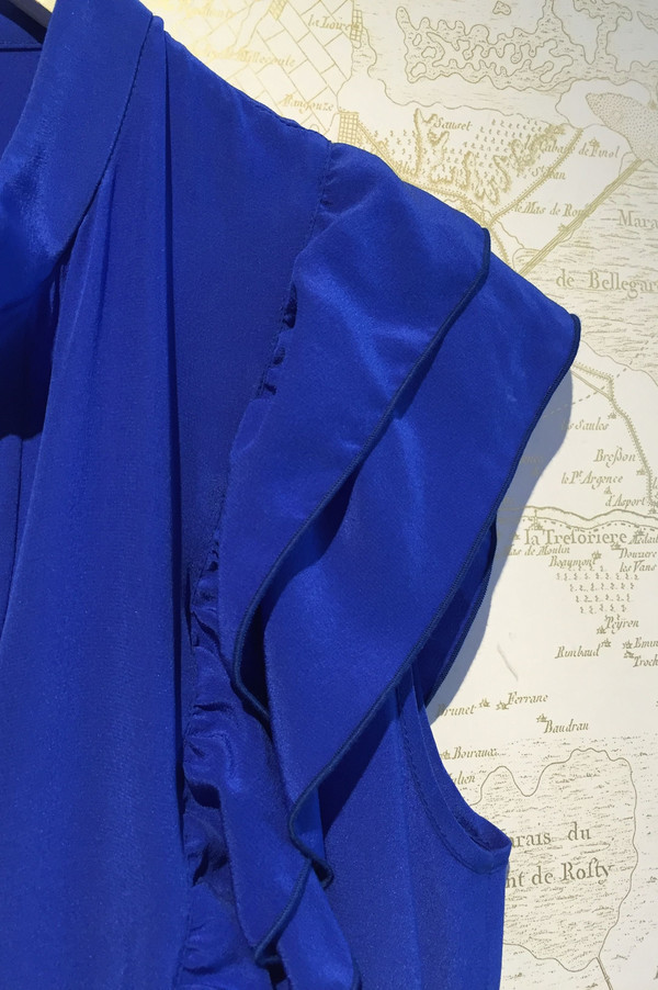 Cacharel Silk V-neck flutter dress Cacharel Silk V-neck flutter dress
