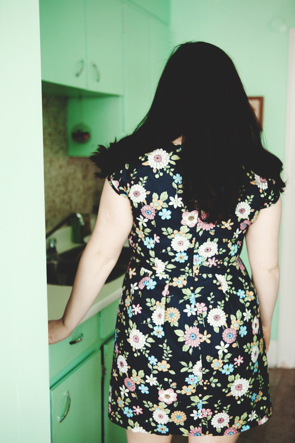 Birds of North America Gander Dress (Navy Floral) Birds of North America Gander Dress (Navy Floral)