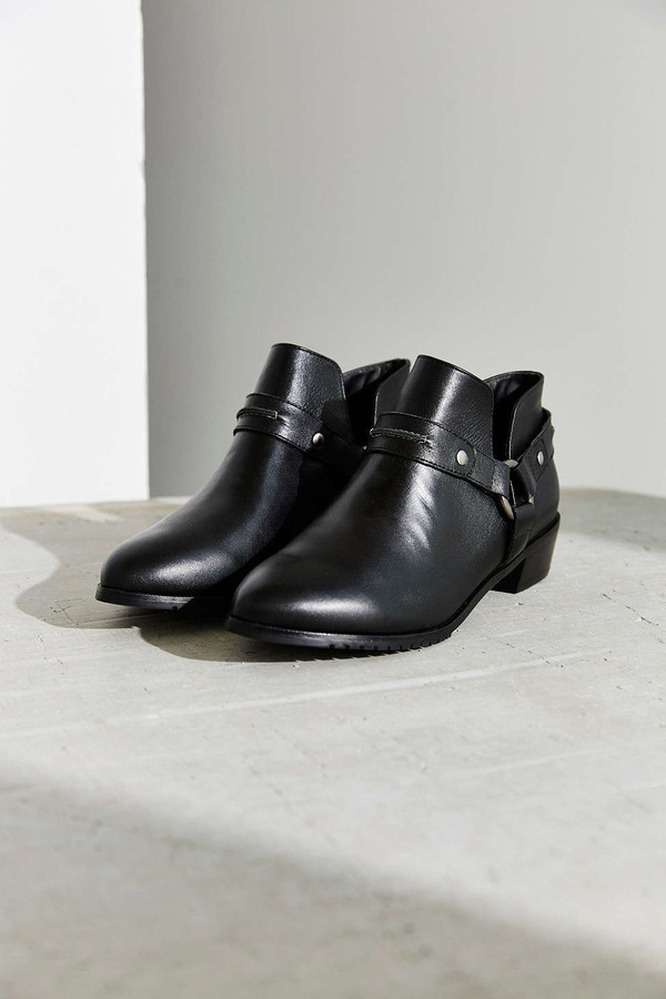 Kelsi Dagger Brooklyn Vermont Harness Bootie Kelsi Dagger Brooklyn Vermont Harness Bootie
