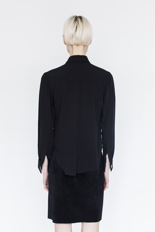 Assembly Crepe Butterfly Collar Top Assembly Crepe Butterfly Collar Top