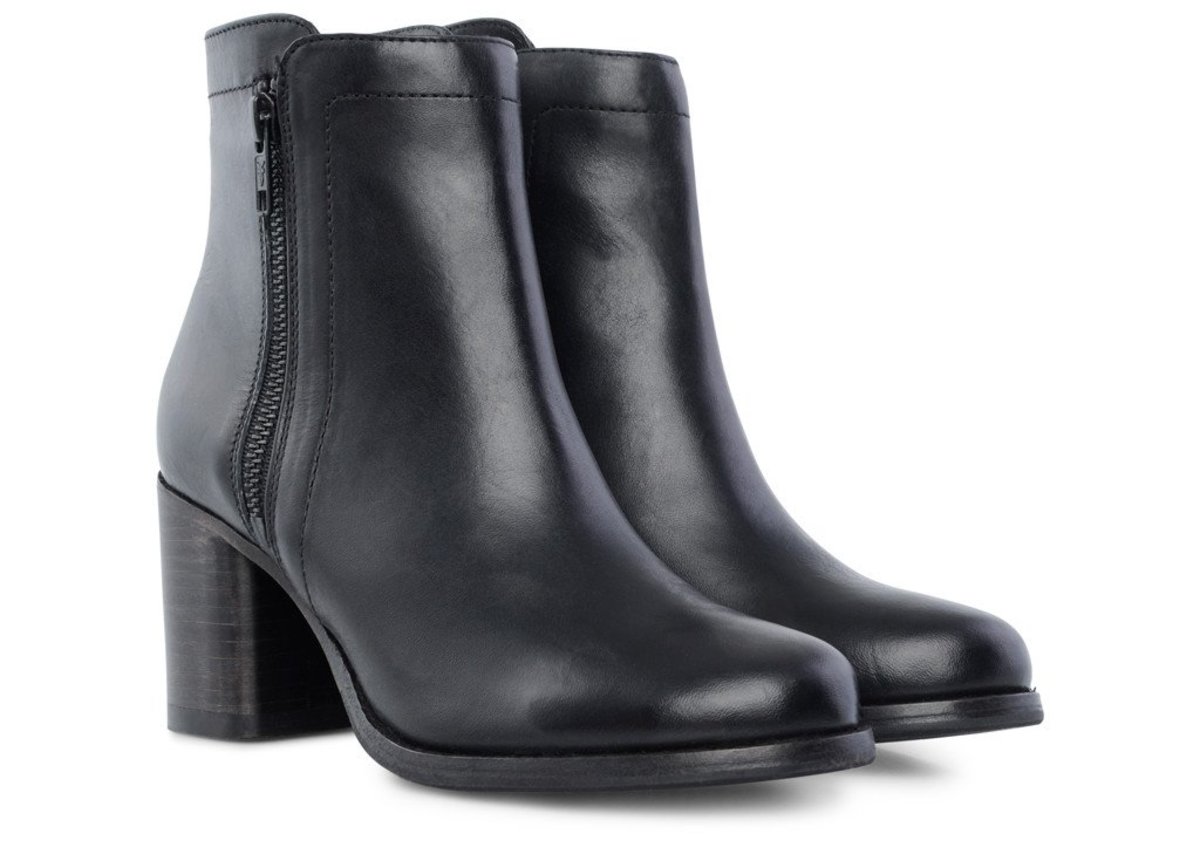 frye addie double zip black