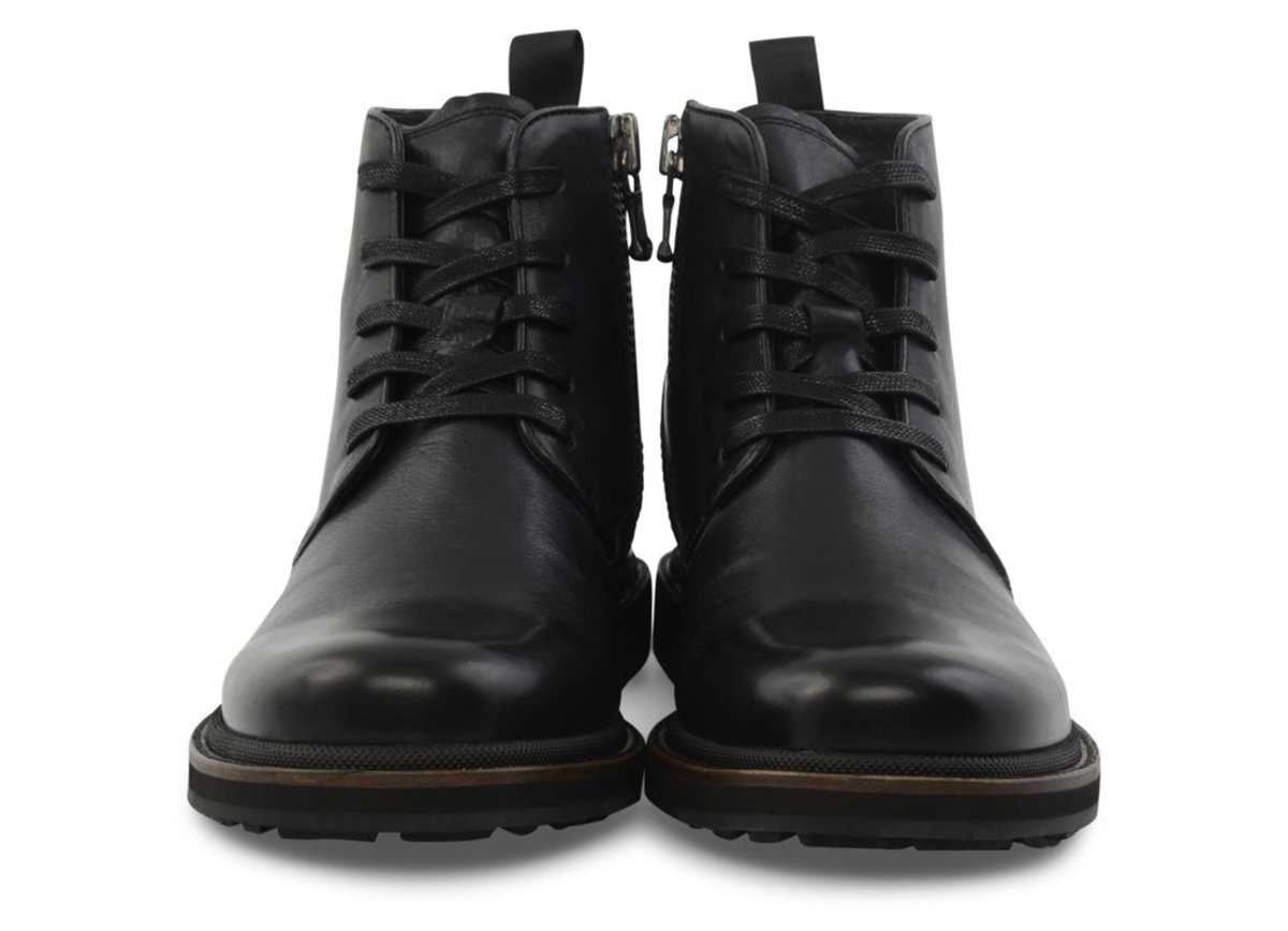 John Varvatos BROOKLYN LUG LACE BOOT 