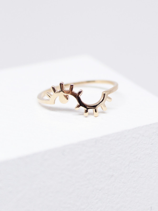 Winden Wink Ring Winden Wink Ring