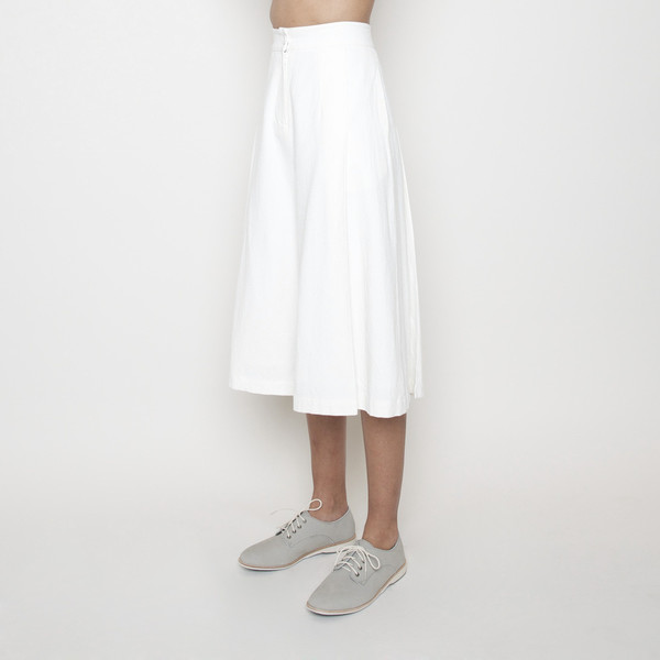7115 by Szeki Linen Culottes R16- White 7115 by Szeki Linen Culottes R16- White