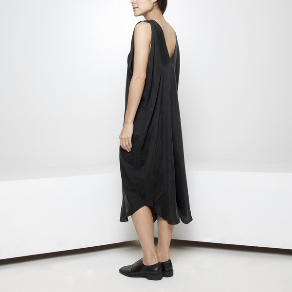 7115 by Szeki Signature Sandwashed Silk V-Neck Maxi 7115 by Szeki Signature Sandwashed Silk V-Neck Maxi