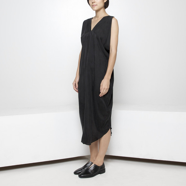 7115 by Szeki Signature Sandwashed Silk V-Neck Maxi 7115 by Szeki Signature Sandwashed Silk V-Neck Maxi