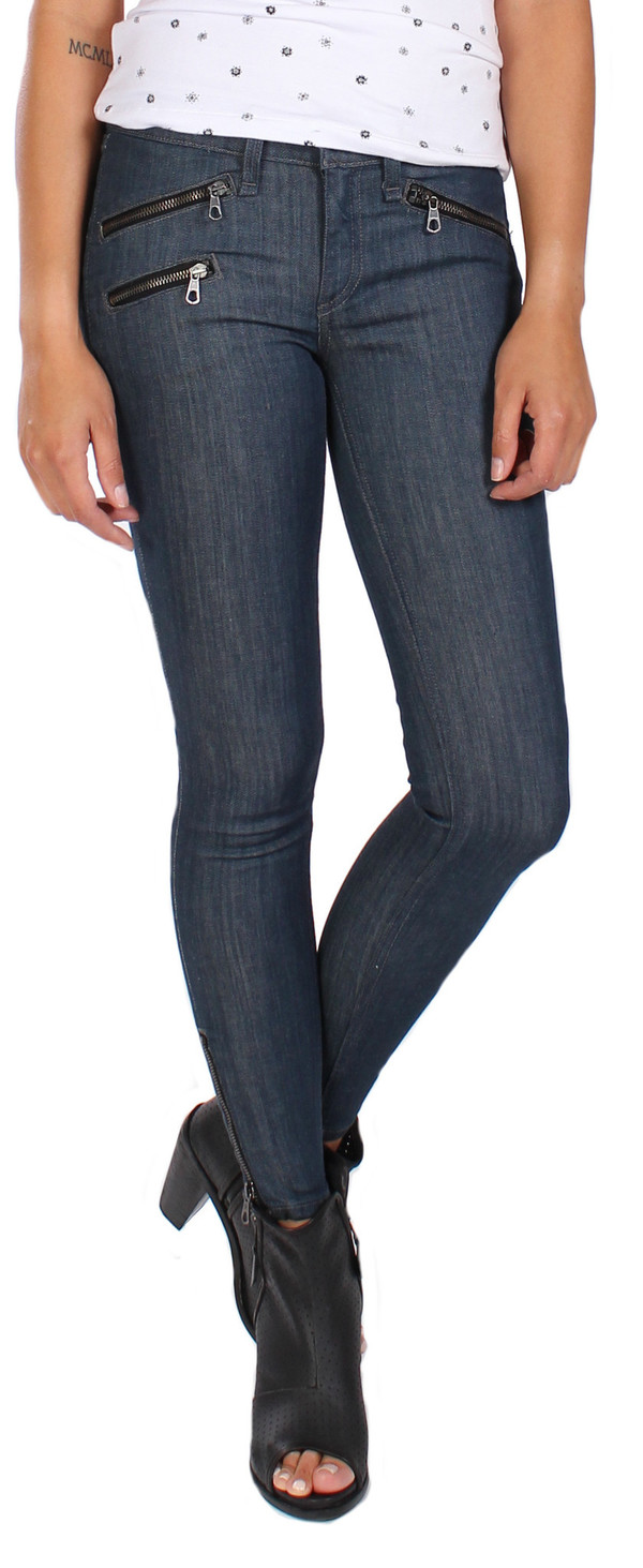 Rag & Bone RBW23 Crop in Aliso Rag & Bone RBW23 Crop in Aliso