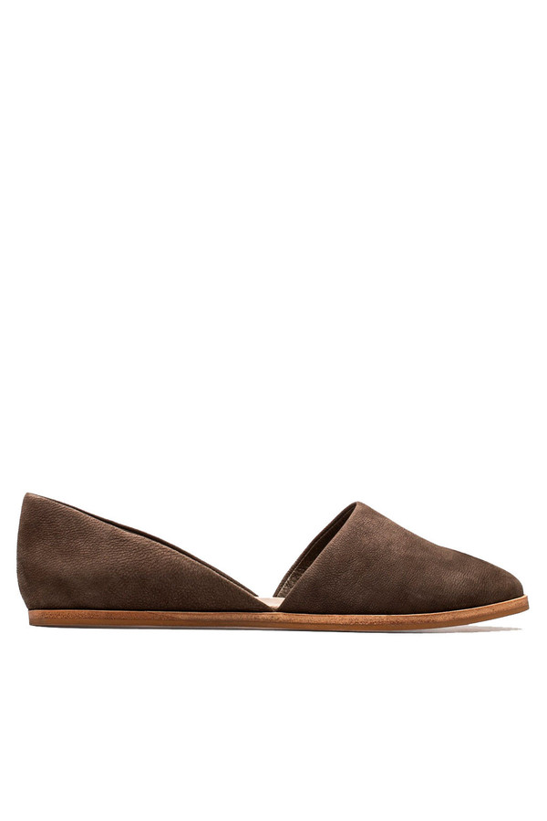 M4D3 Nadia Flats M4D3 Nadia Flats