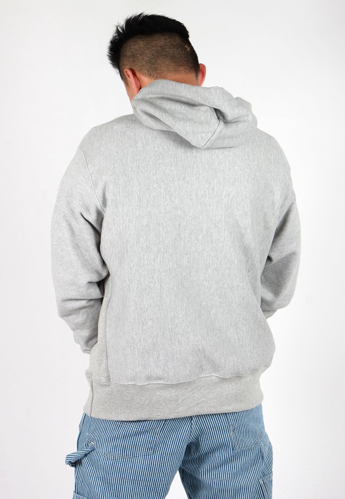 Champion Reverse Weave Chenille Script 
