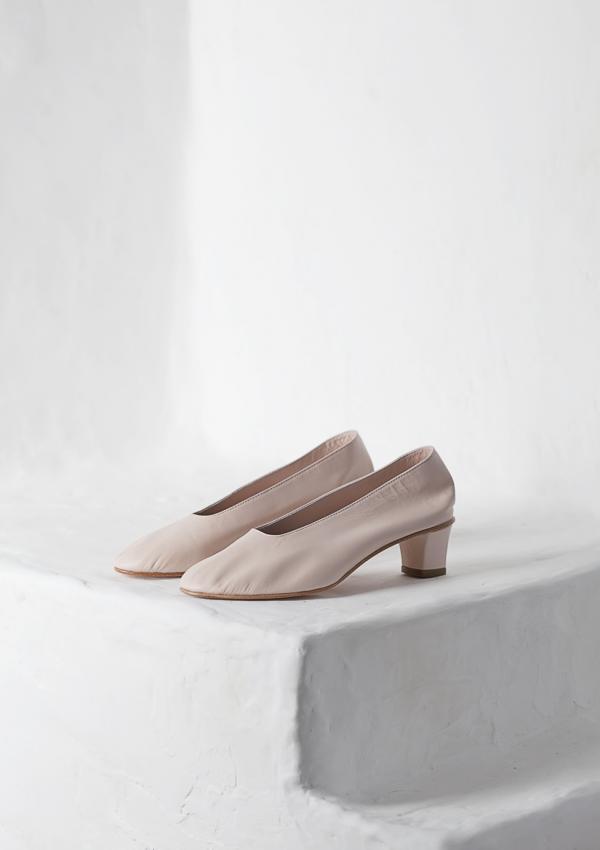 Martiniano High Glove- Make Up Martiniano High Glove- Make Up