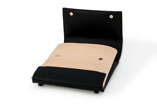 IALA DIEZ OVOLO BACKPACK BLACK-NUDE IALA DIEZ OVOLO BACKPACK BLACK-NUDE