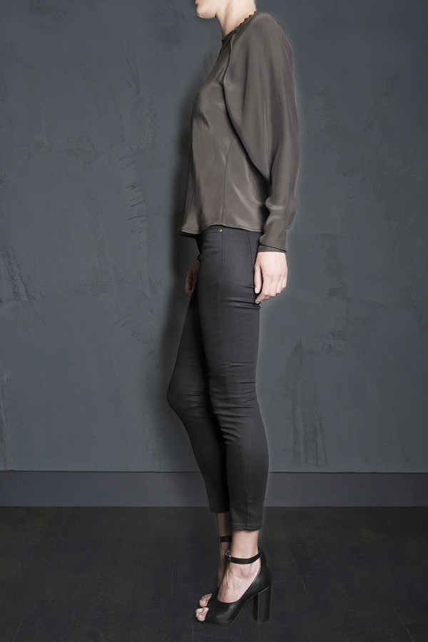Long Sleeve Raglan Blouse Long Sleeve Raglan Blouse