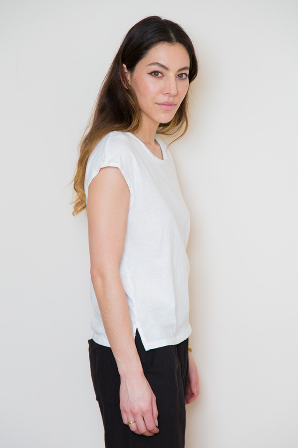 atelier delphine cap sleeve tee in white atelier delphine cap sleeve tee in white