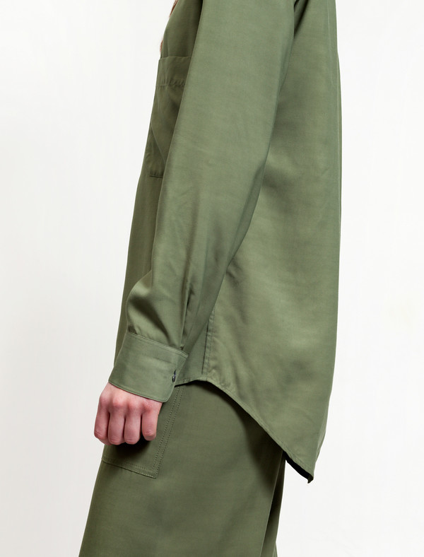 Lemaire Pointed Collar Shirt Olive Lemaire Pointed Collar Shirt Olive