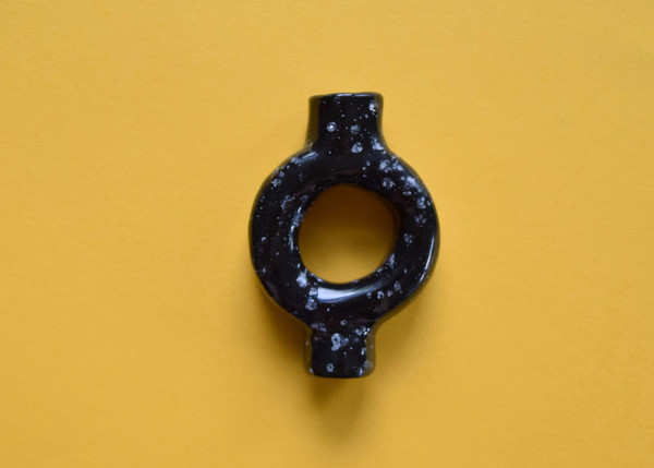 Lilah Shepherd: Black Speckled Pipe Lilah Shepherd: Black Speckled Pipe