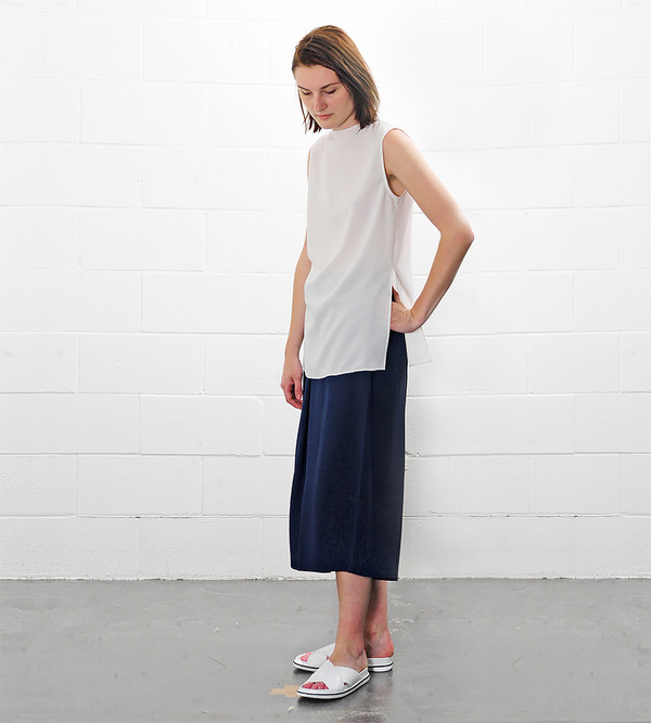 a c h r o Bow Back High Neck Sleeveless Top a c h r o Bow Back High Neck Sleeveless Top