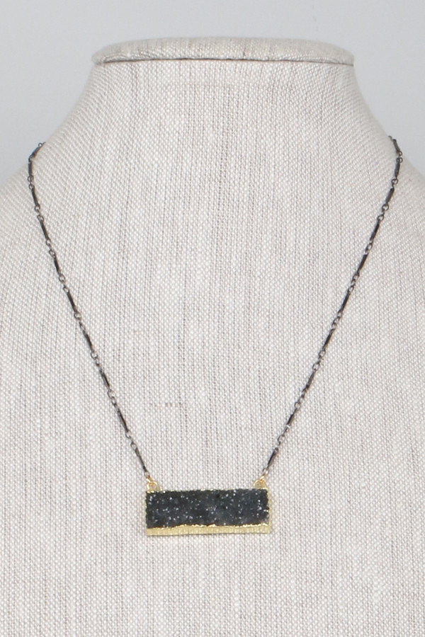 Mickey Lynn ML7538GM Gun Metal Rectangle Druzy Mickey Lynn ML7538GM Gun Metal Rectangle Druzy