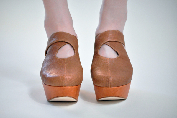 Palatine Lemma Cross Clog - rust leather Palatine Lemma Cross Clog - rust leather