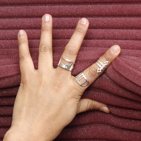 Alynne Lavigne Mountain Ring Alynne Lavigne Mountain Ring