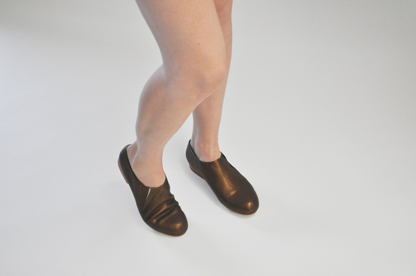 The Palatines Fides Pull-On Bootie in Bronze The Palatines Fides Pull-On Bootie in Bronze